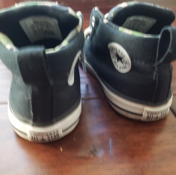 Black White & Camo Preowned Converse - Picture 4 of 7